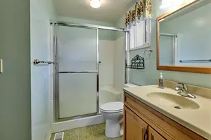 163 W Clackamas Cir, Woodburn, OR 97071 - Photo 15