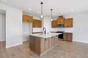 900 SE 34th Circle, Battle Ground, WA 98604 - Photo 11