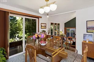 875 SE 25th St, Gresham, OR 97080 - Photo 11