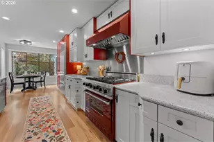 17965 Lake Haven Dr, Lake Oswego, OR 97035 - Photo 15