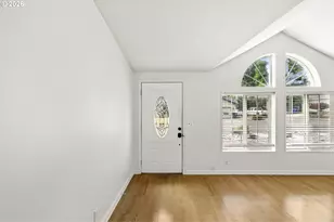 1035 Cedar Hill Ct, Salem, OR 97306 - Photo 11