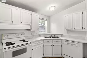 1035 Cedar Hill Ct, Salem, OR 97306 - Photo 15