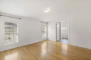 1035 Cedar Hill Ct, Salem, OR 97306 - Photo 9