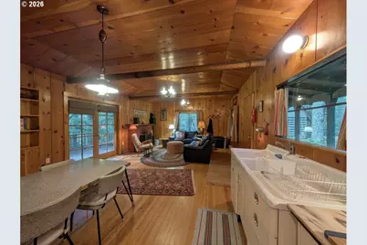 75106 E Road 28B, Rhododendron, OR 97049 - Photo 17