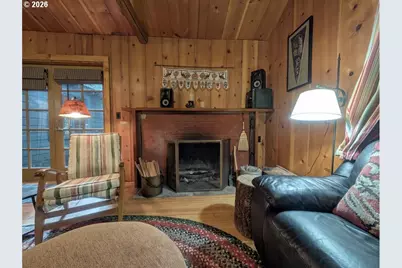 75106 E Road 28B, Rhododendron, OR 97049 - Photo 9