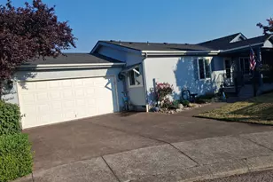 11105 Main St NE, Donald, OR 97020 - Photo 25