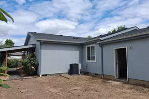 11105 Main St NE, Donald, OR 97020 - Photo 31