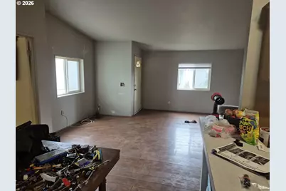 386 La Casa St, Eugene, OR 97402 - Photo 15