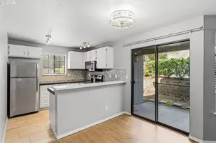 4000 Carman Dr, Lake Oswego, OR 97035 - Photo 3