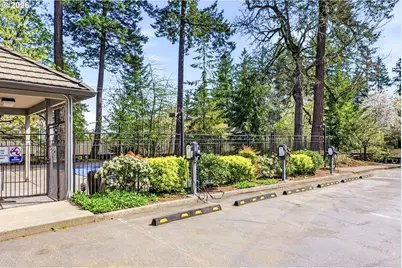 4000 Carman Dr #71, Lake Oswego, OR 97035 - Photo 19