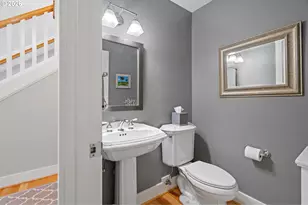 9223 NW Finzer Ct, Portland, OR 97229 - Photo 21