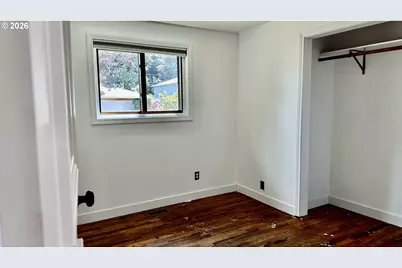1307 NE 190th Pl, Portland, OR 97230 - Photo 17