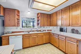 96120 Cape Ferrelo Rd, Brookings, OR 97415 - Photo 13