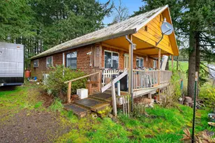 7001 SW Winters Rd, Cornelius, OR 97113 - Photo 3