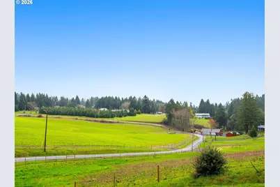 7001 SW Winters Rd, Cornelius, OR 97113 - Photo 11