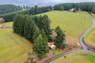 7001 SW Winters Rd, Cornelius, OR 97113 - Photo 13