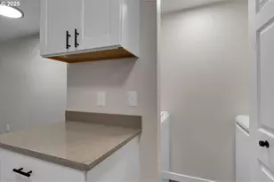 94 Cervantes Cir, Lake Oswego, OR 97035 - Photo 19