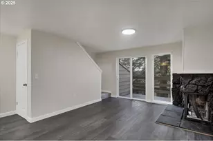 94 Cervantes Cir, Lake Oswego, OR 97035 - Photo 9