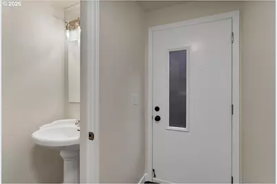 94 Cervantes Cir, Lake Oswego, OR 97035 - Photo 13