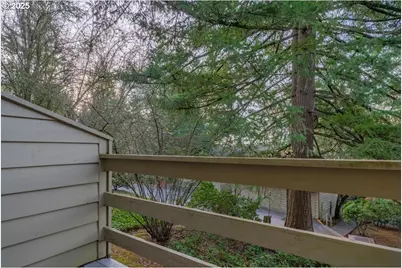 94 Cervantes Cir, Lake Oswego, OR 97035 - Photo 17