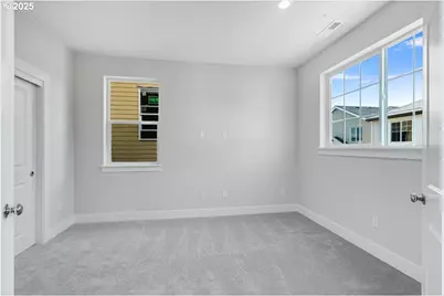 7789 NW Eleanor Ave, Portland, OR 97229 - Photo 15