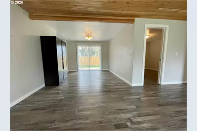4765 Swegle Rd, Salem, OR 97301 - Photo 7