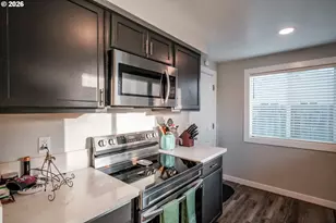 4765 Swegle Rd, Salem, OR 97301 - Photo 9
