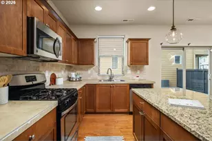 13614 SW Capulet Ln, Portland, OR 97224 - Photo 9