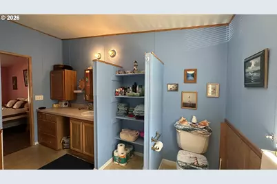 704 S Jefferson St, Condon, OR 97823 - Photo 9
