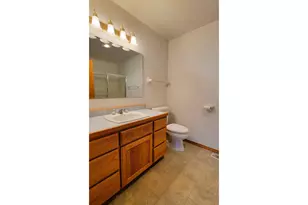 39136 Easton Ln, Springfield, OR 97478 - Photo 17