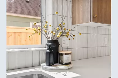 4770 NE 18th Ave, Portland, OR 97211 - Photo 21