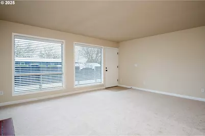 10090 SW Beaverton Hillsdale Hwy #16, Beaverton, OR 97005 - Photo 19