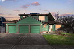 1815 SW Northstar Loop, Troutdale, OR 97060 - Photo 3