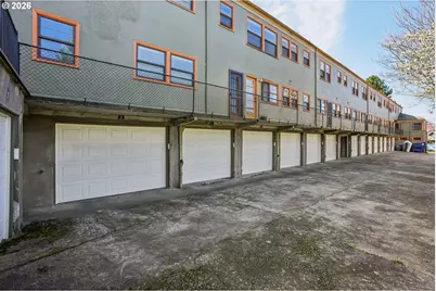 2025 SE Caruthers St #17, Portland, OR 97214 - Photo 29