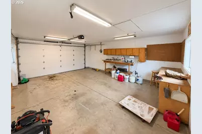 1231 N St, Springfield, OR 97477 - Photo 13