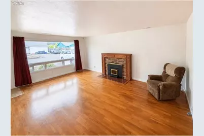 1231 N St, Springfield, OR 97477 - Photo 7