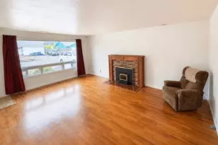 1231 N St, Springfield, OR 97477 - Photo 7