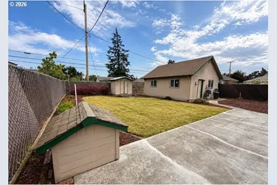1231 N St, Springfield, OR 97477 - Photo 3