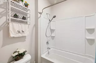 1633 Zoe Ave, Eugene, OR 97404 - Photo 31