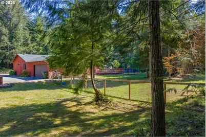 88848 Sunny Loop Ln, Bandon, OR 97411 - Photo 7