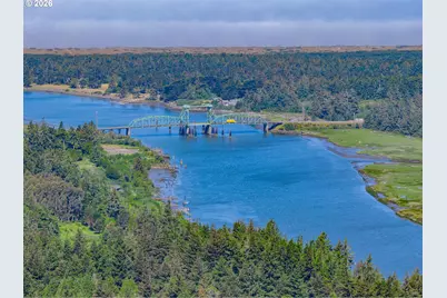 88848 Sunny Loop Ln, Bandon, OR 97411 - Photo 9