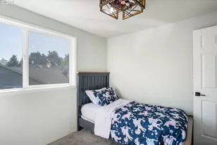 796 S R St, Cottage Grove, OR 97424 - Photo 15