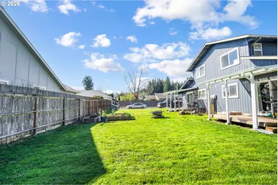 796 S R St, Cottage Grove, OR 97424 - Photo 27