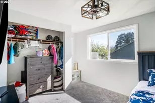 796 S R St, Cottage Grove, OR 97424 - Photo 17