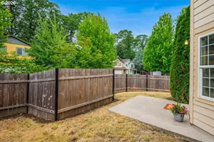 1988 NE 54th Way, Hillsboro, OR 97124 - Photo 35