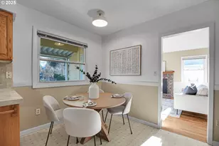 1023 NE 172nd Ave, Portland, OR 97230 - Photo 7