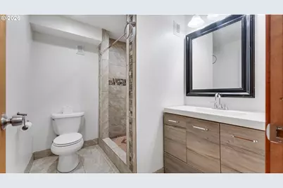 906 SW Alder St #18, Dundee, OR 97115 - Photo 23