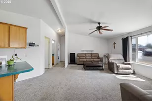 25017 Dunham Ave, Veneta, OR 97487 - Photo 21