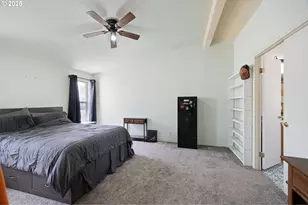 25017 Dunham Ave, Veneta, OR 97487 - Photo 13