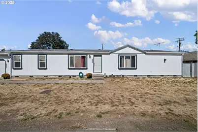 25017 Dunham Ave, Veneta, OR 97487 - Photo 5